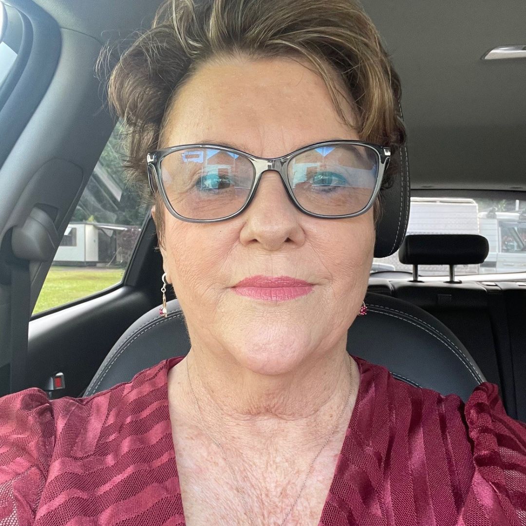 Desley Absolon, Administration Manager